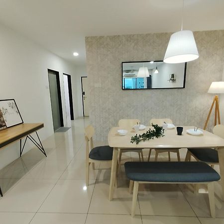 Ipoh Waterpark Manhattan Premium Suites By Iwh Suites Exterior foto